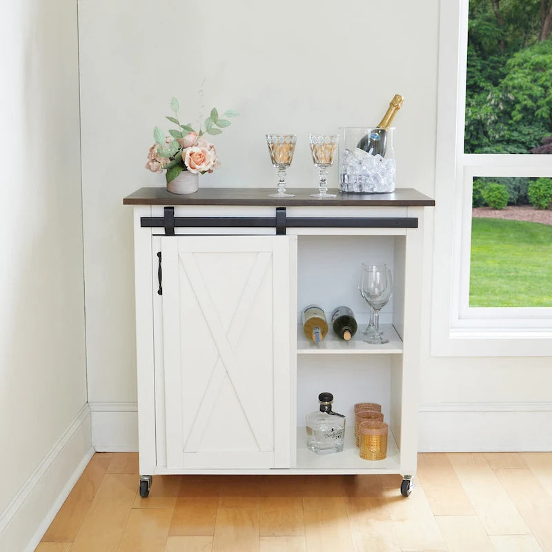 Desserte de cuisine en bois blanc de style ferme moderne