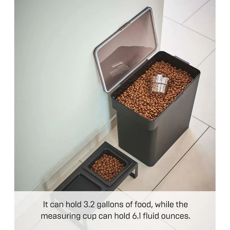 Boîte de rangement hermétique pour aliments pour animaux de compagnie - trois tailles, polypropylène, grande, 6,8 kg, 12,1 litres, 11,4 litres